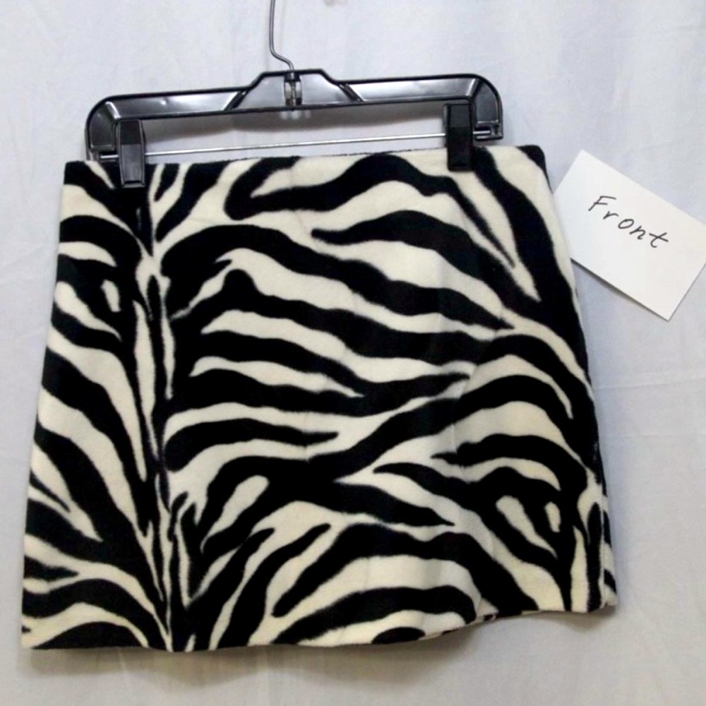 Mini zebra print skirt